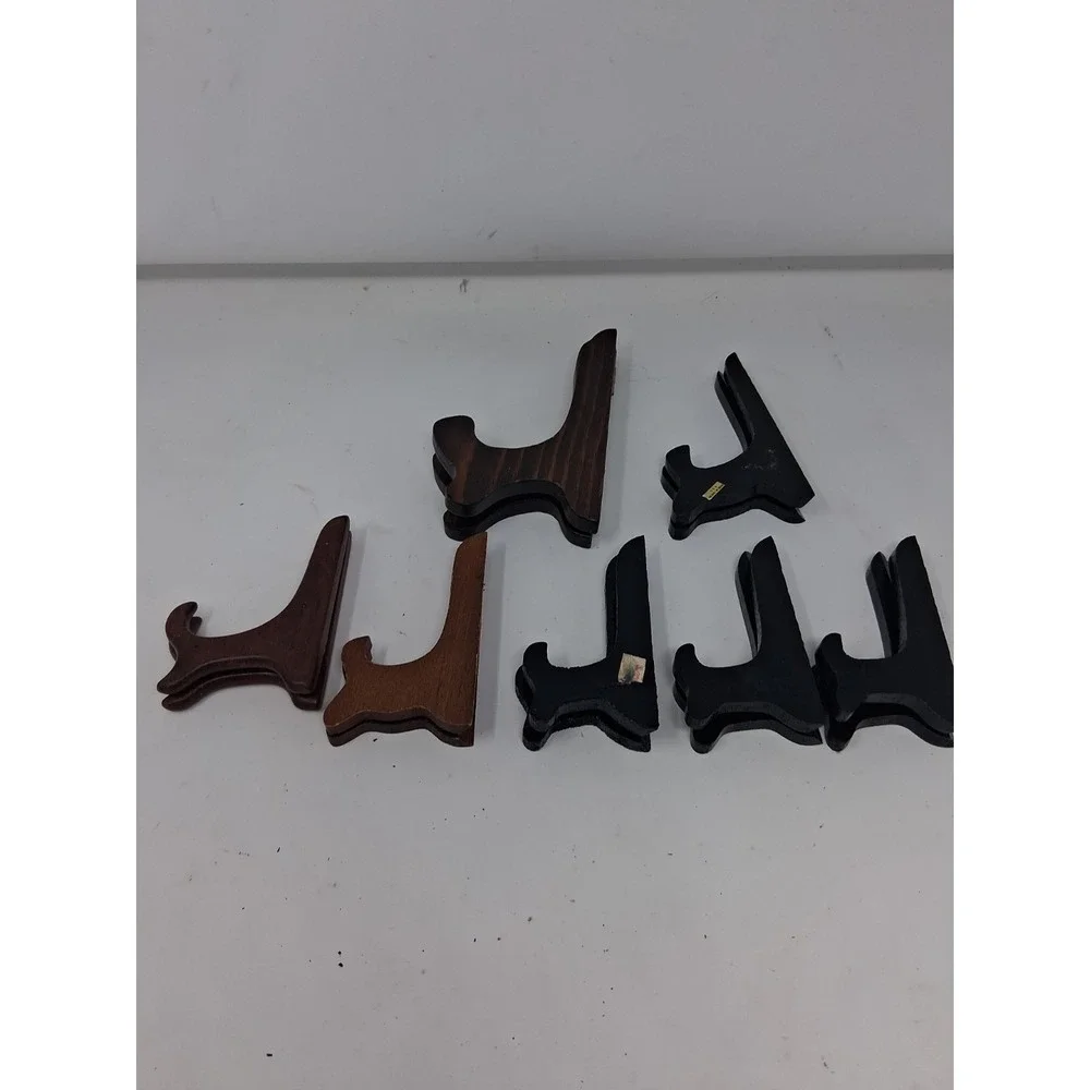 Hinged Easel Plate Holders Wooden Folding Set of 7 Black/brown. Q